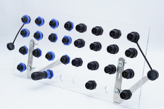 Samozamykający się 2-5 rdzeni Panel Mount wodoodporny złącze IP67 15A 250V Material nylonowy